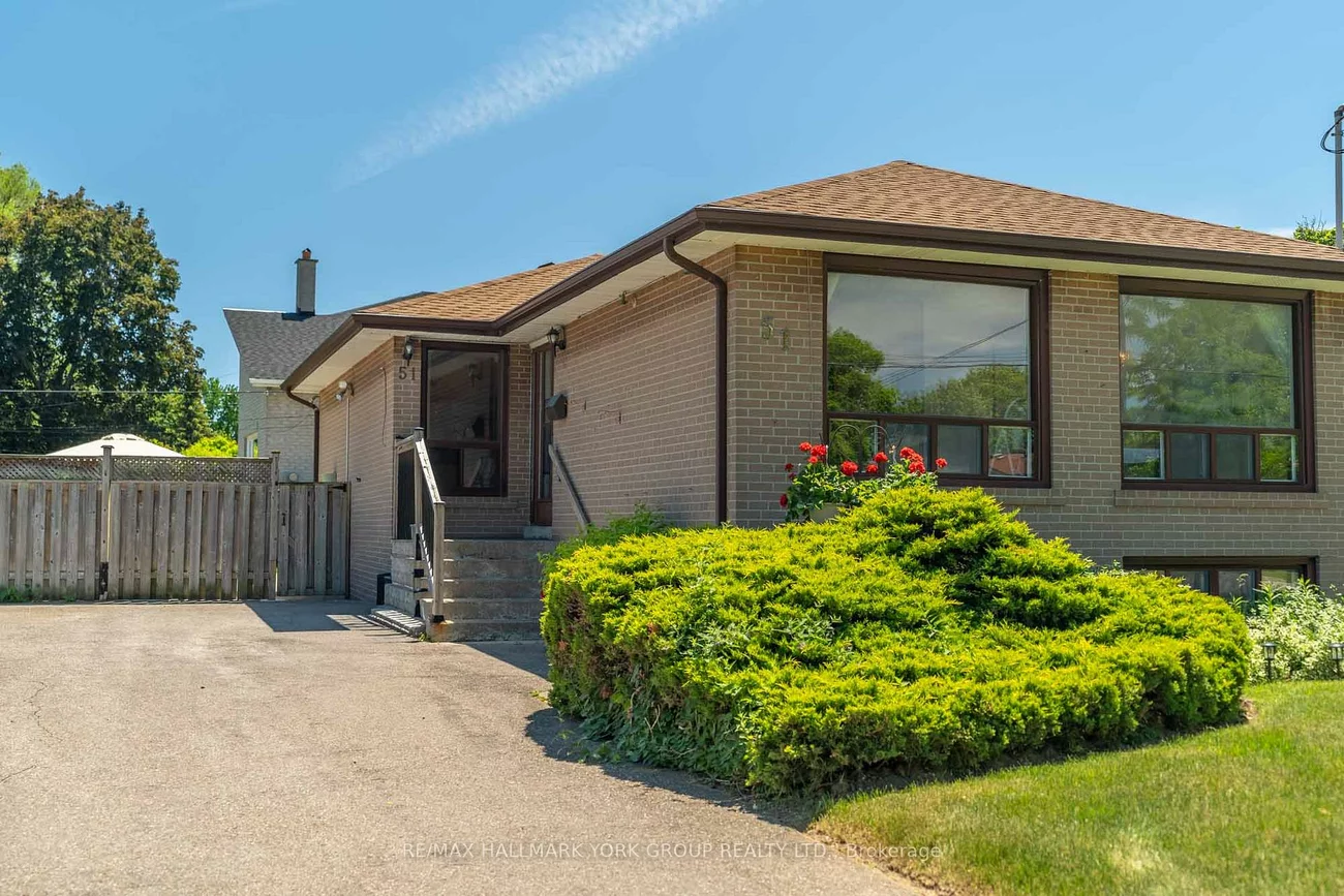 51, Eringate, Eringate-Centennial-West Deane, Toronto