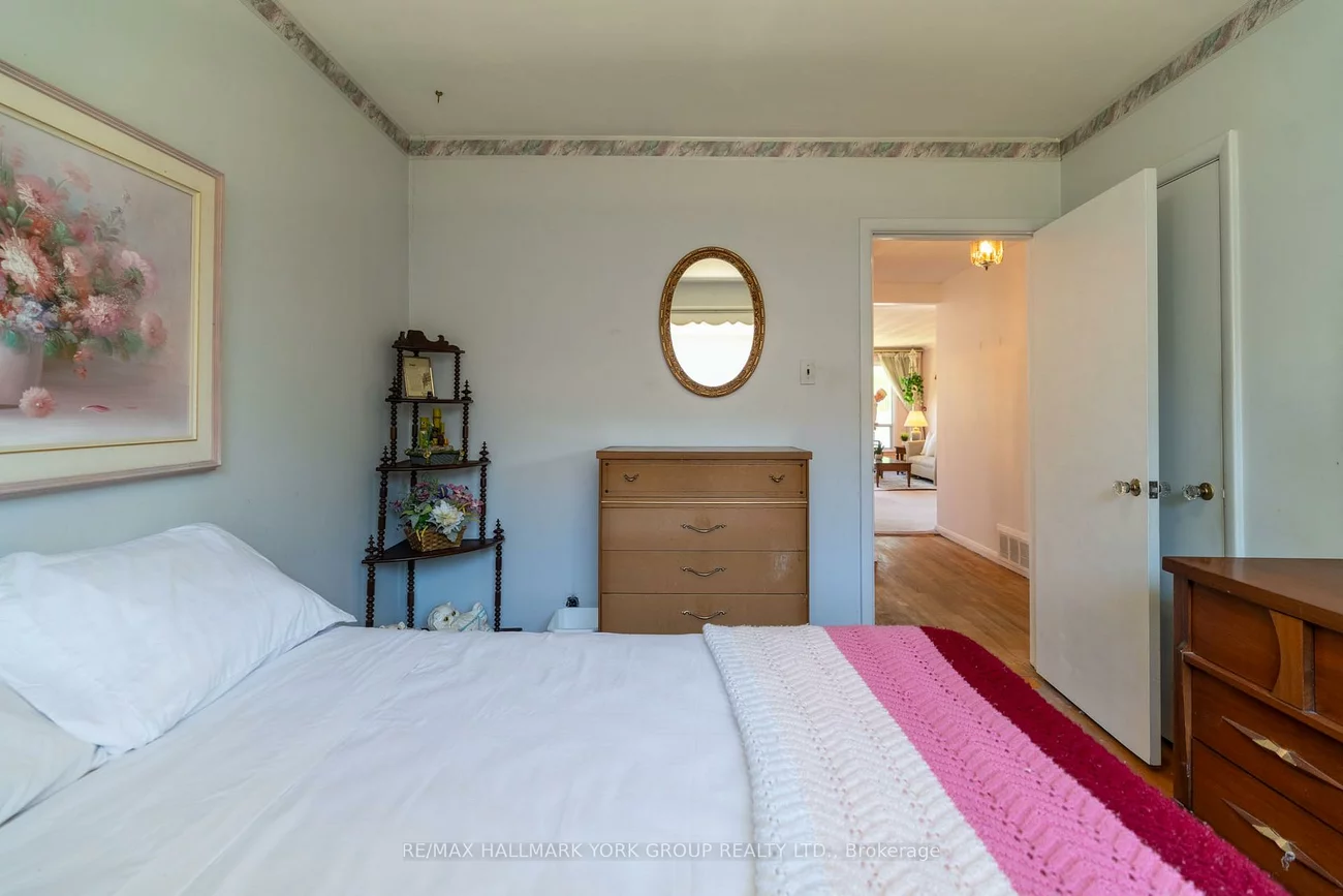 51, Eringate, Eringate-Centennial-West Deane, Toronto