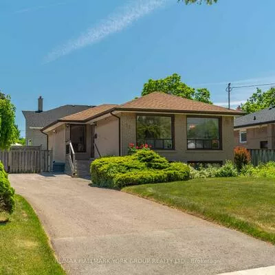 51, Eringate, Eringate-Centennial-West Deane, Toronto