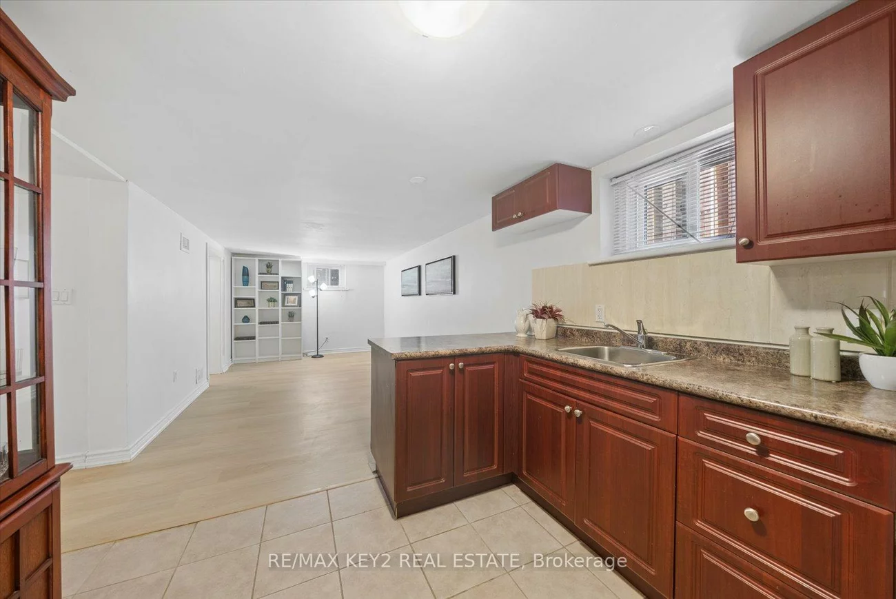 18, Jodphur, Humberlea-Pelmo Park W5, Toronto