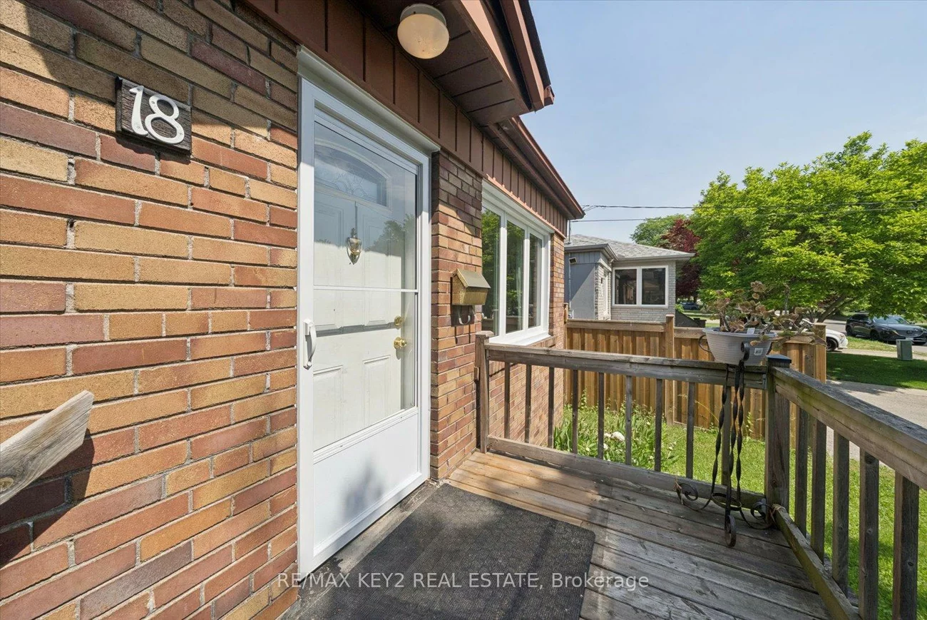 18, Jodphur, Humberlea-Pelmo Park W5, Toronto