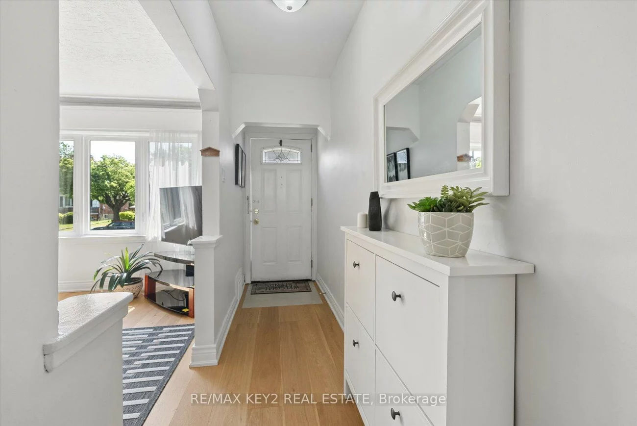 18, Jodphur, Humberlea-Pelmo Park W5, Toronto