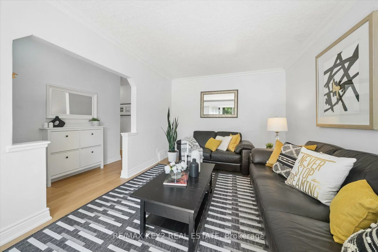 18, Jodphur, Humberlea-Pelmo Park W5, Toronto