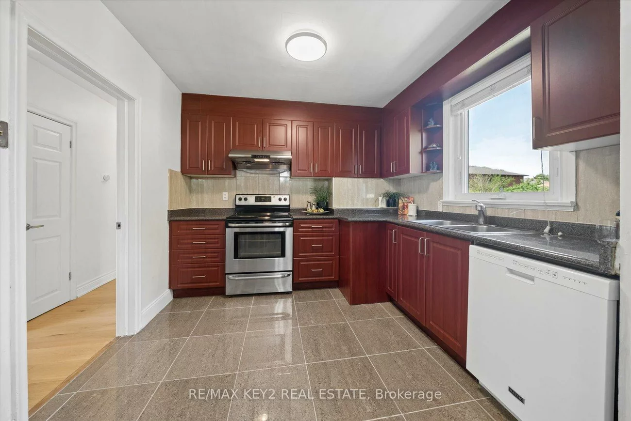 18, Jodphur, Humberlea-Pelmo Park W5, Toronto