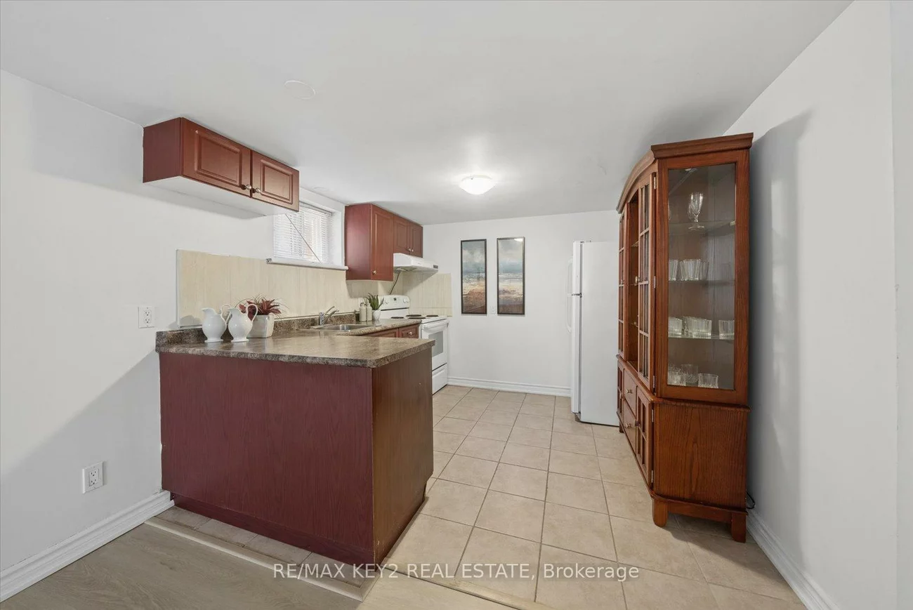 18, Jodphur, Humberlea-Pelmo Park W5, Toronto