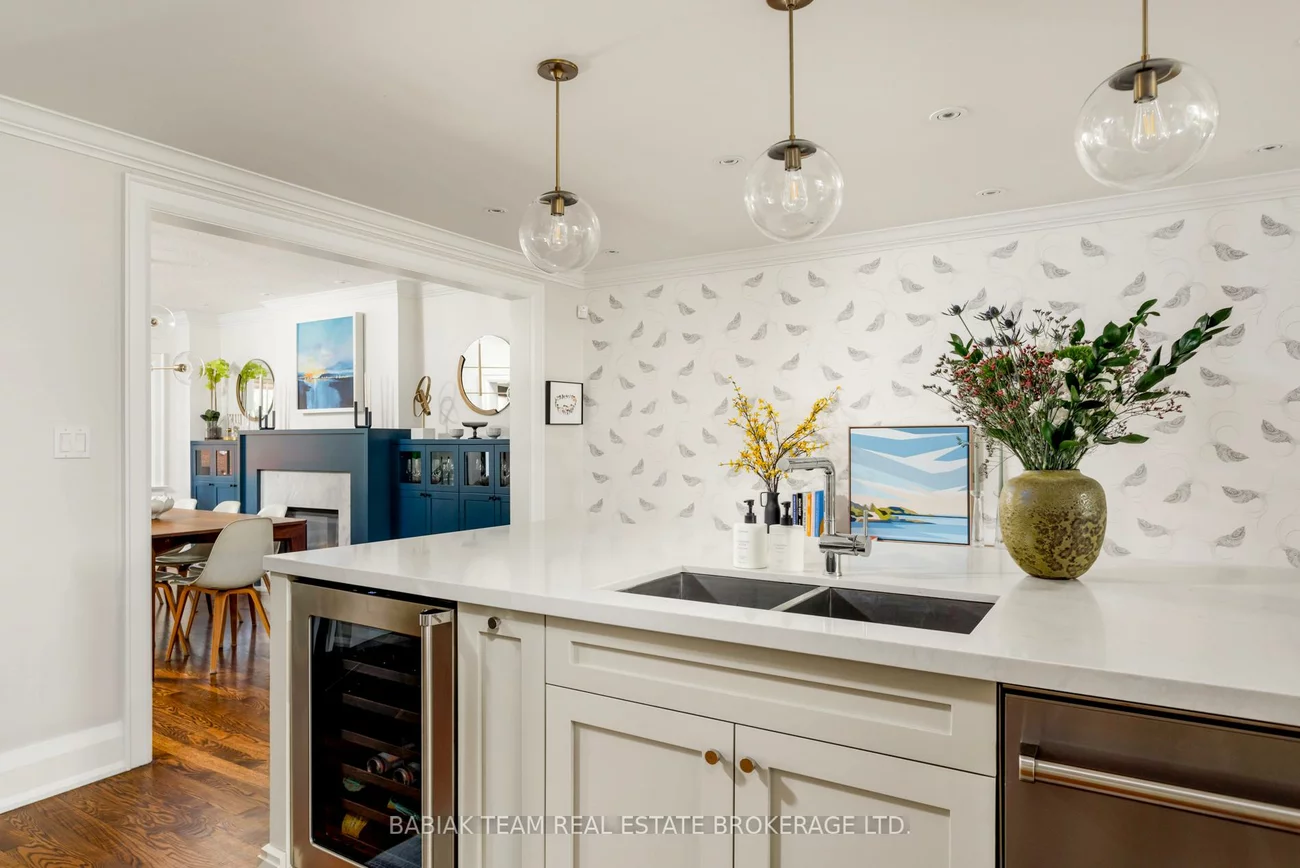 311, Armadale, Runnymede-Bloor West Village, Toronto