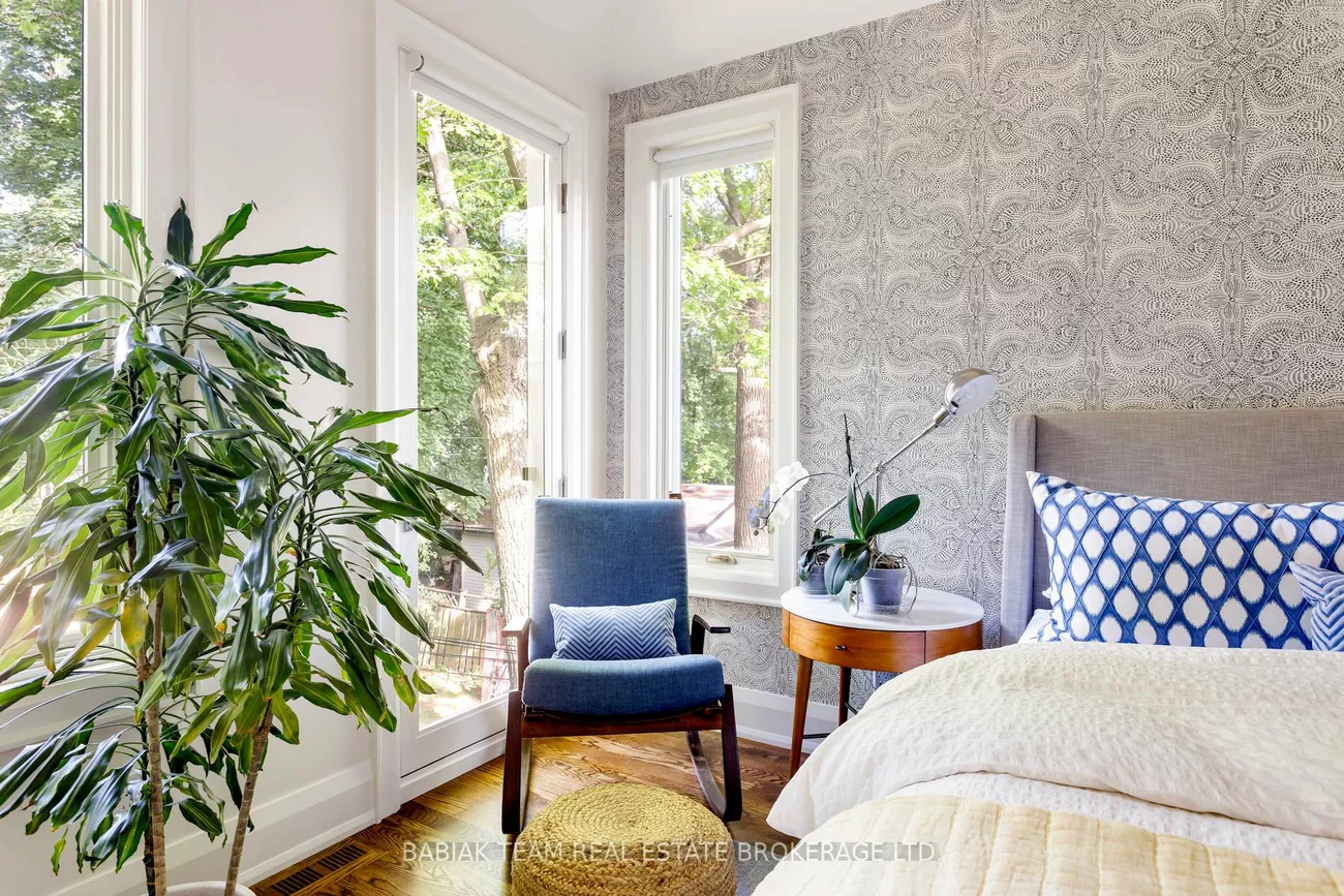311, Armadale, Runnymede-Bloor West Village, Toronto