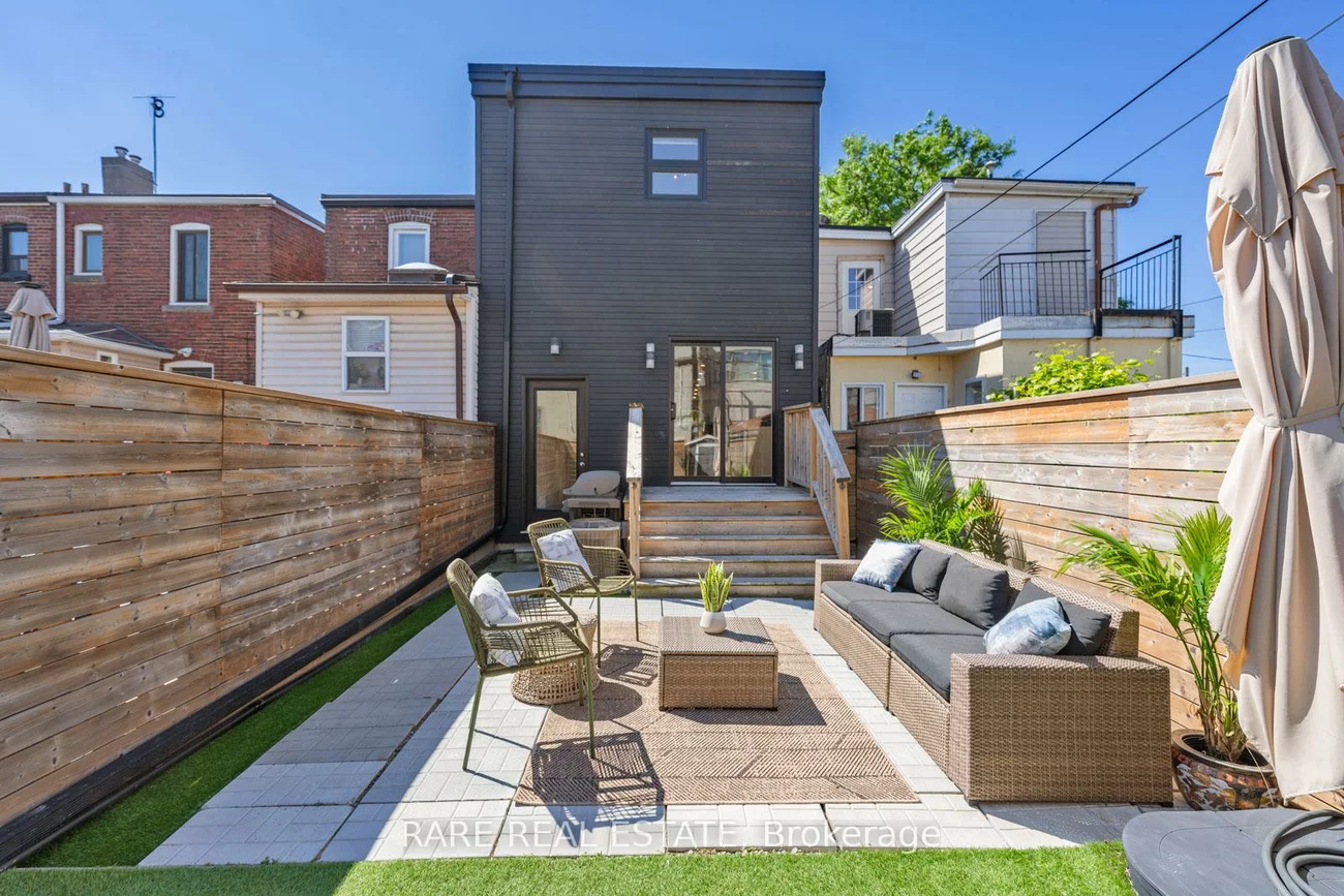 118, Mackay, Corso Italia-Davenport, Toronto