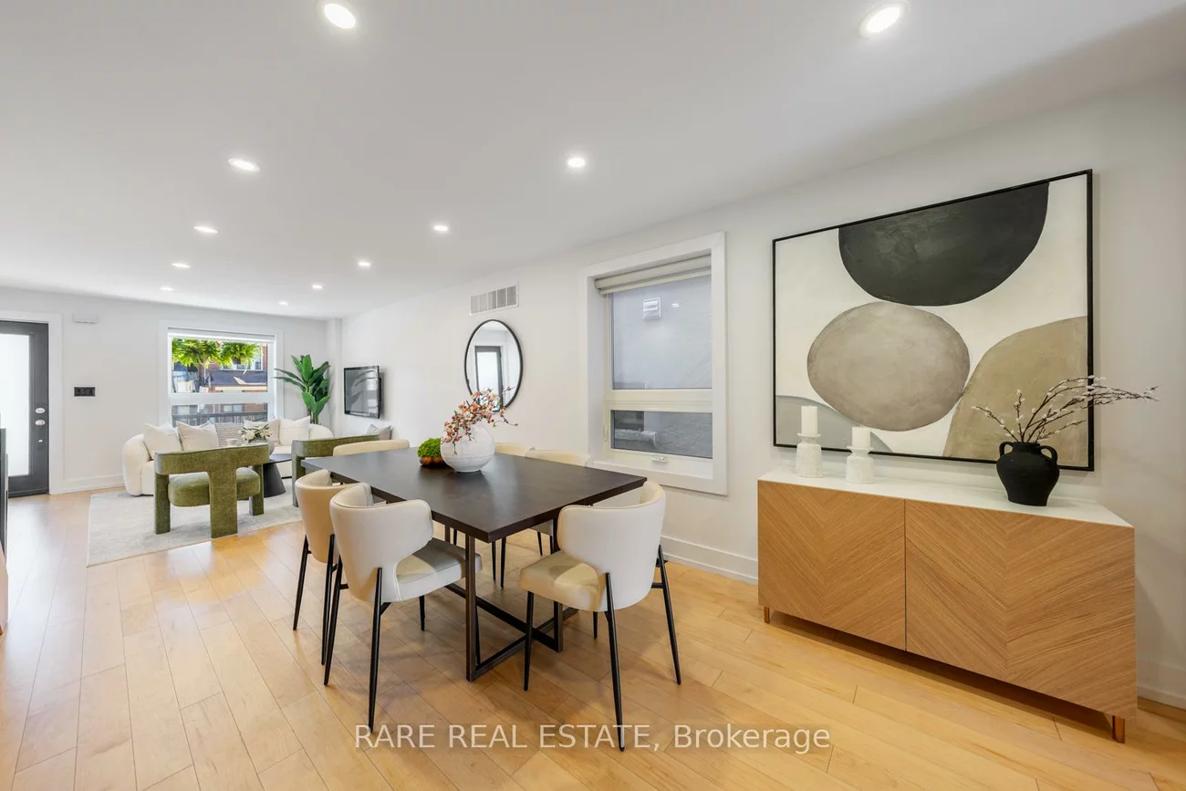 118, Mackay, Corso Italia-Davenport, Toronto