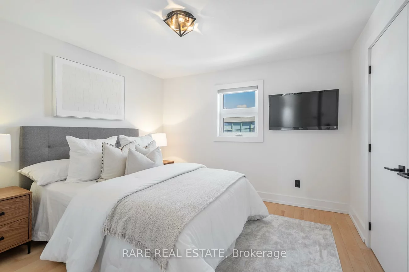 118, Mackay, Corso Italia-Davenport, Toronto