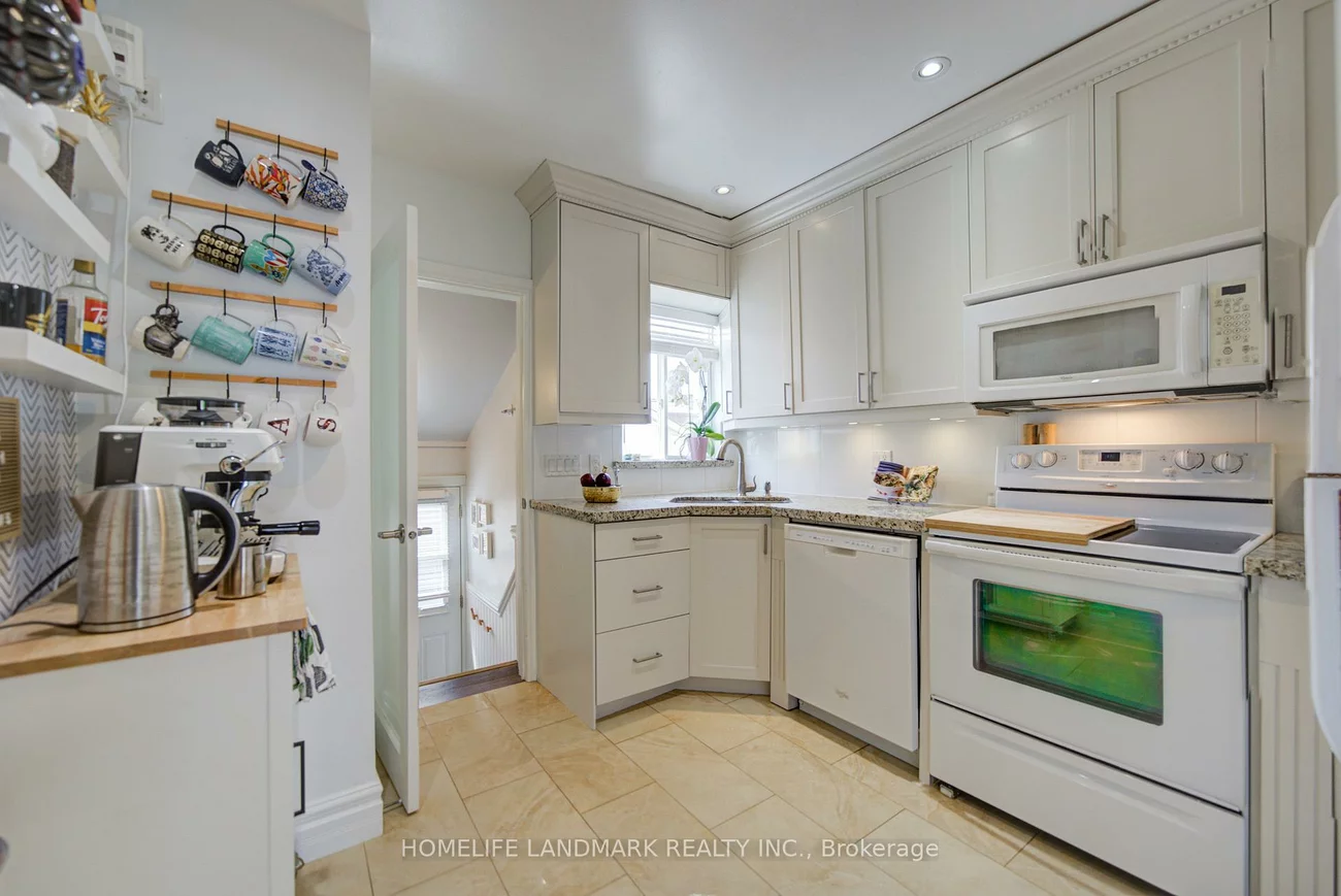 237, Belgravia, Briar Hill-Belgravia, Toronto