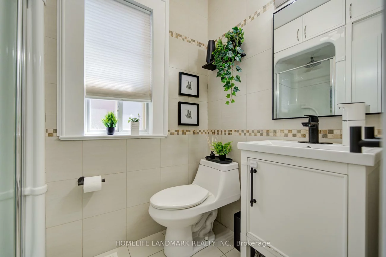 237, Belgravia, Briar Hill-Belgravia, Toronto