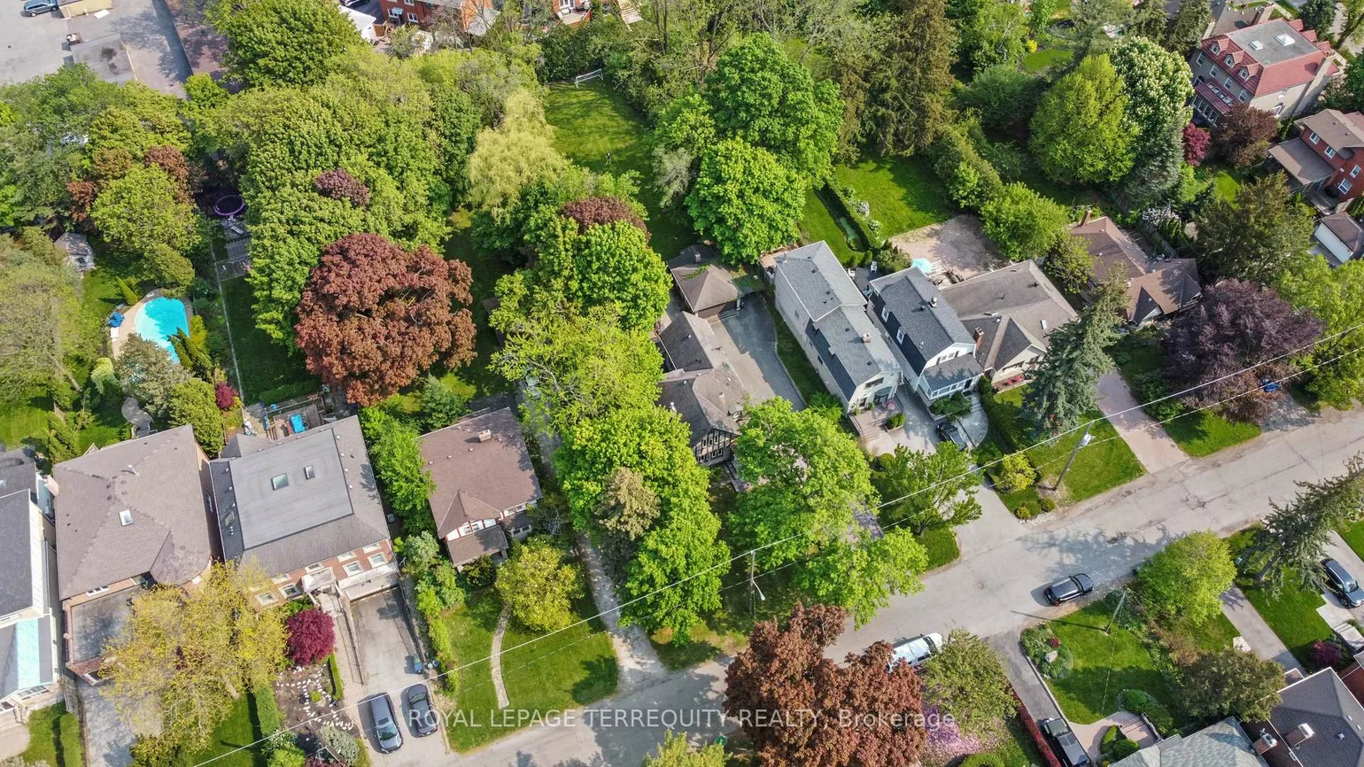 65, Burnhamthorpe, Islington-City Centre West, Toronto