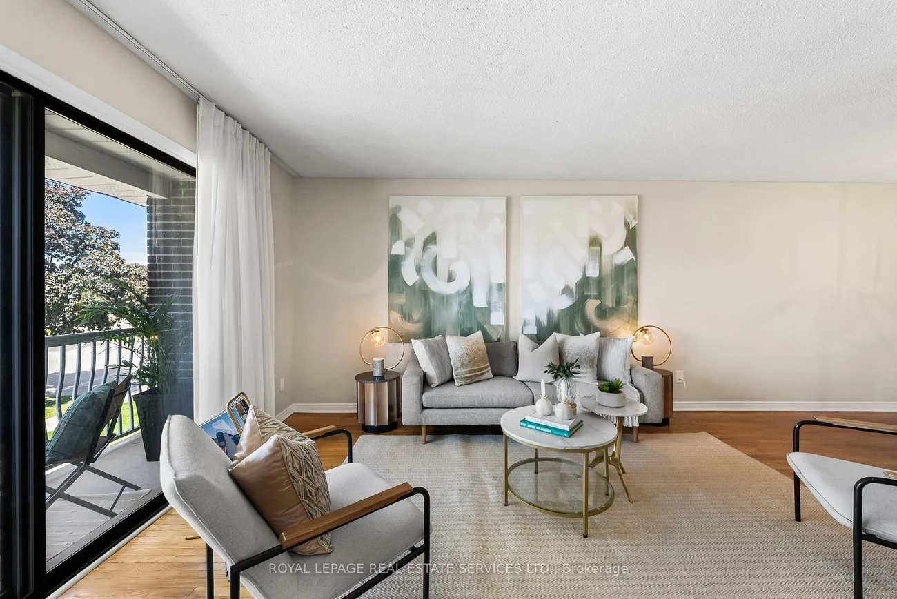 34, John Lindsay, Glenfield-Jane Heights, Toronto