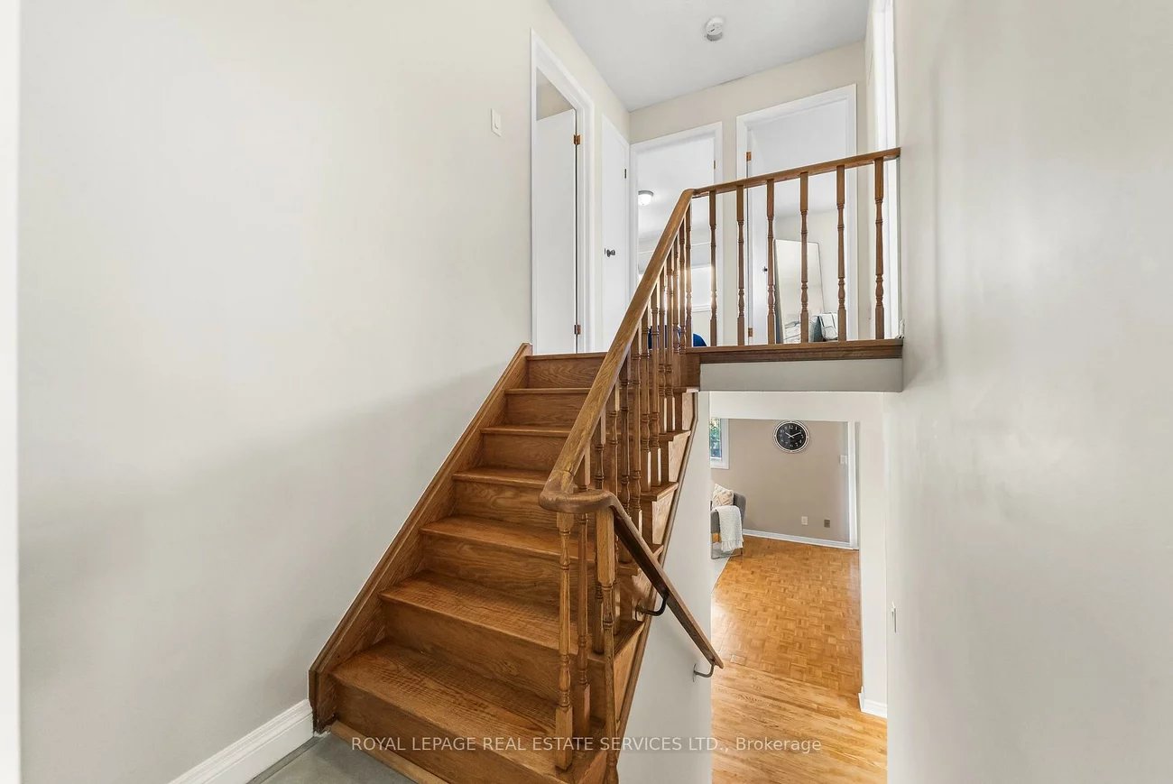 34, John Lindsay, Glenfield-Jane Heights, Toronto
