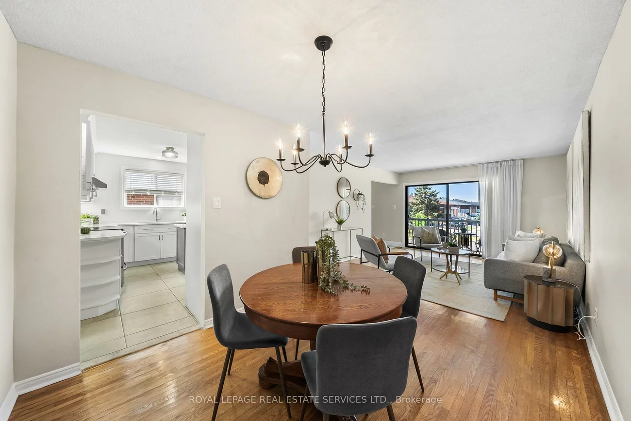 34, John Lindsay, Glenfield-Jane Heights, Toronto
