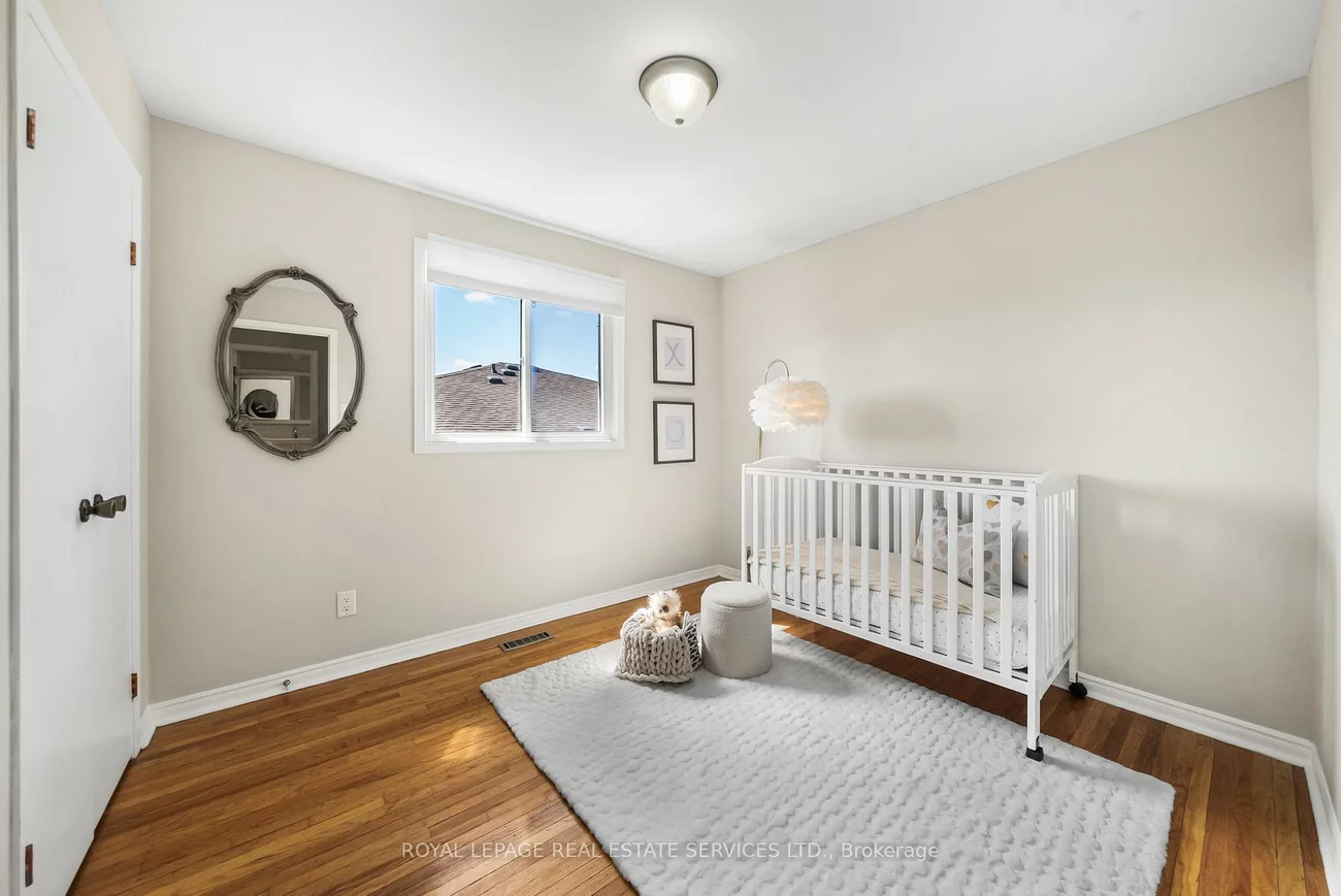 34, John Lindsay, Glenfield-Jane Heights, Toronto