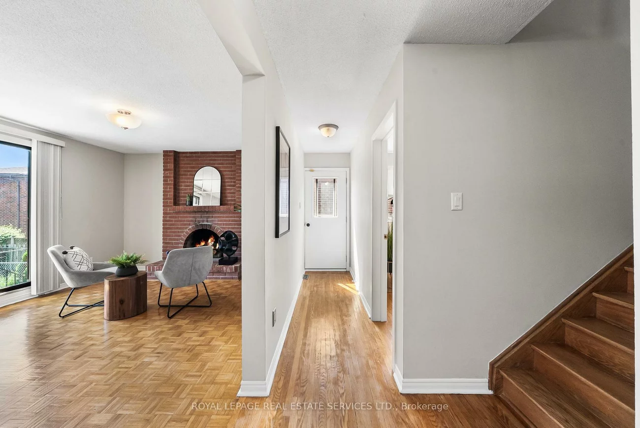34, John Lindsay, Glenfield-Jane Heights, Toronto