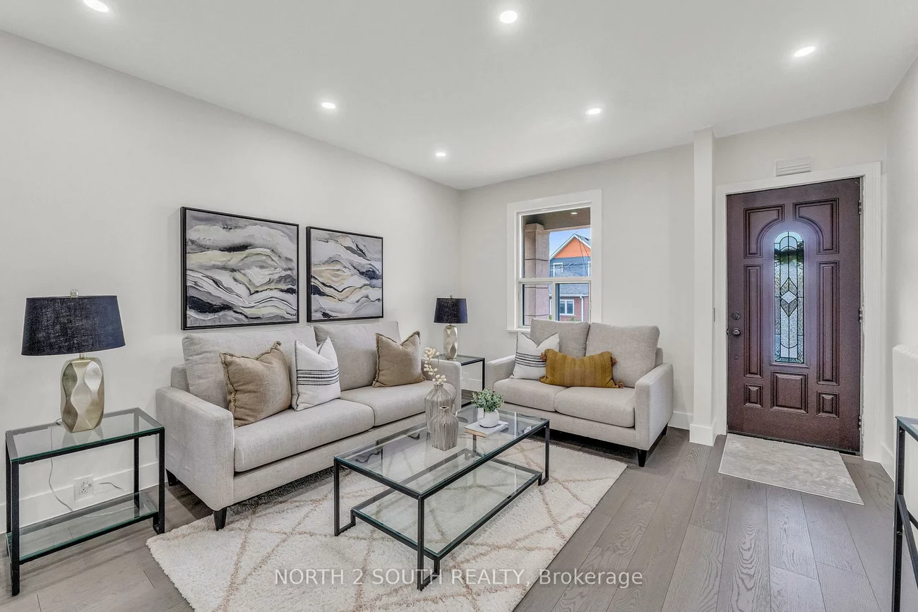 28, Teignmouth, Caledonia-Fairbank, Toronto