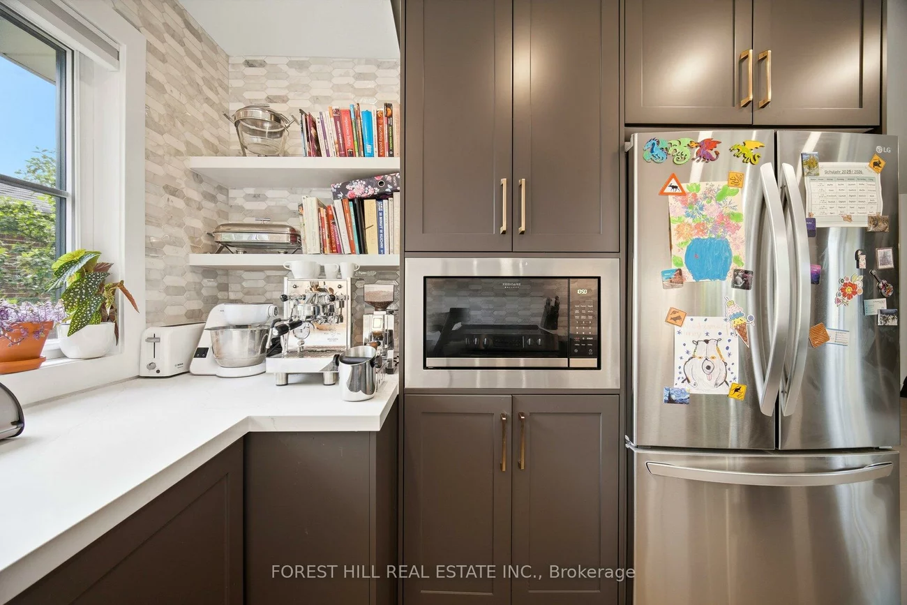 20, Silverhill, Islington-City Centre West, Toronto