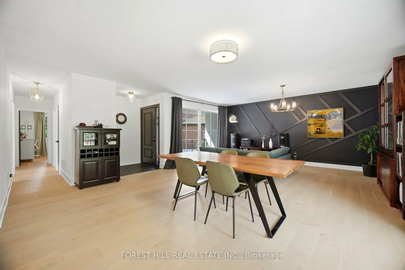 20, Silverhill, Islington-City Centre West, Toronto
