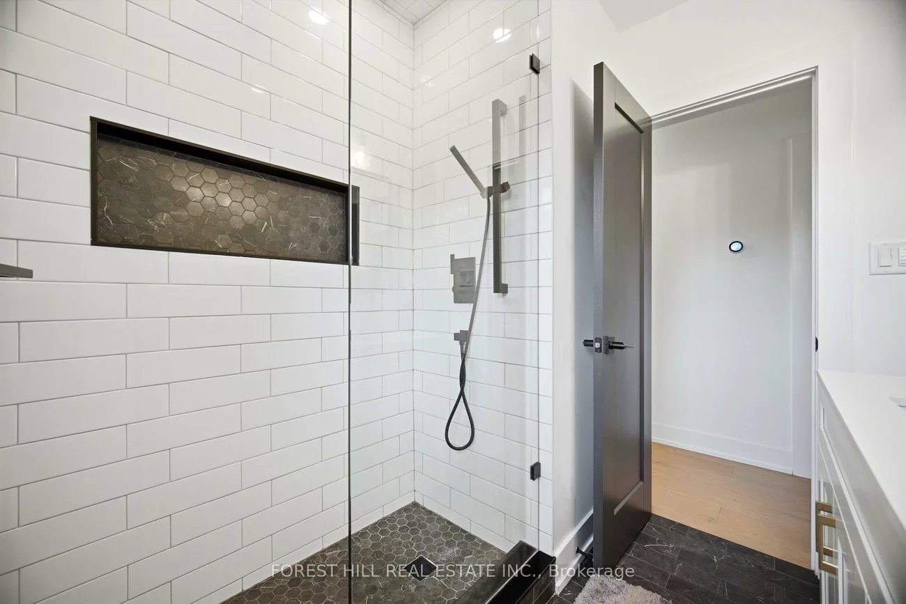 20, Silverhill, Islington-City Centre West, Toronto
