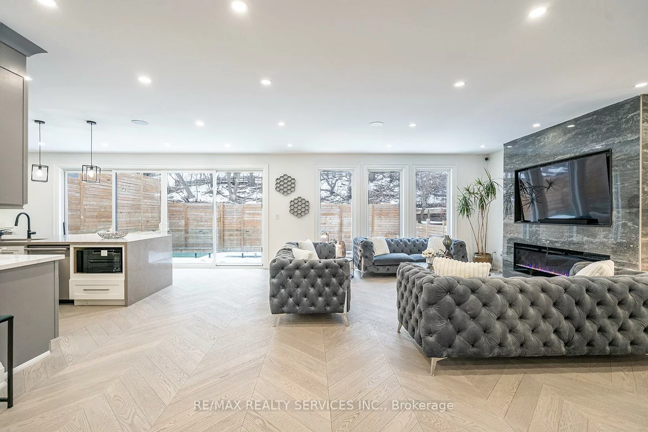 3, Bonnyview, Stonegate-Queensway, Toronto