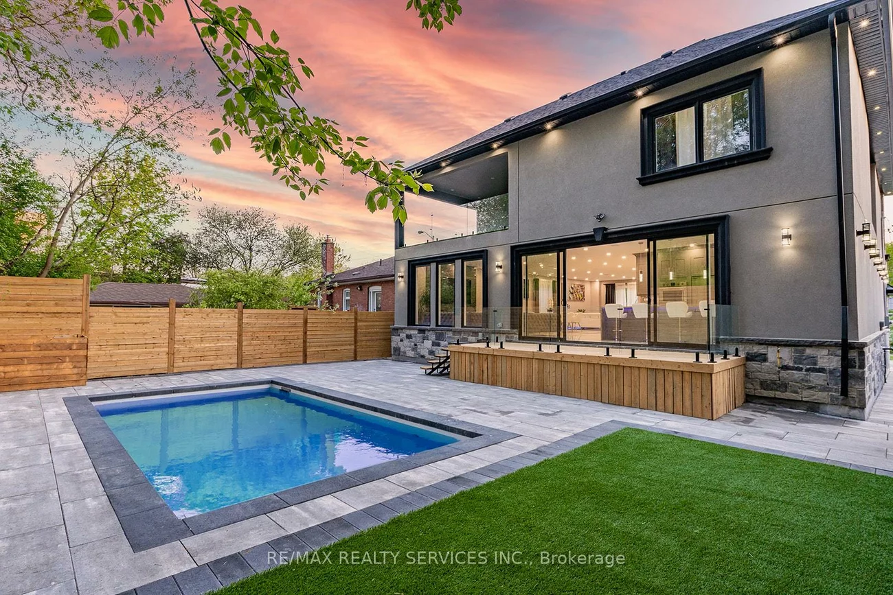 3, Bonnyview, Stonegate-Queensway, Toronto