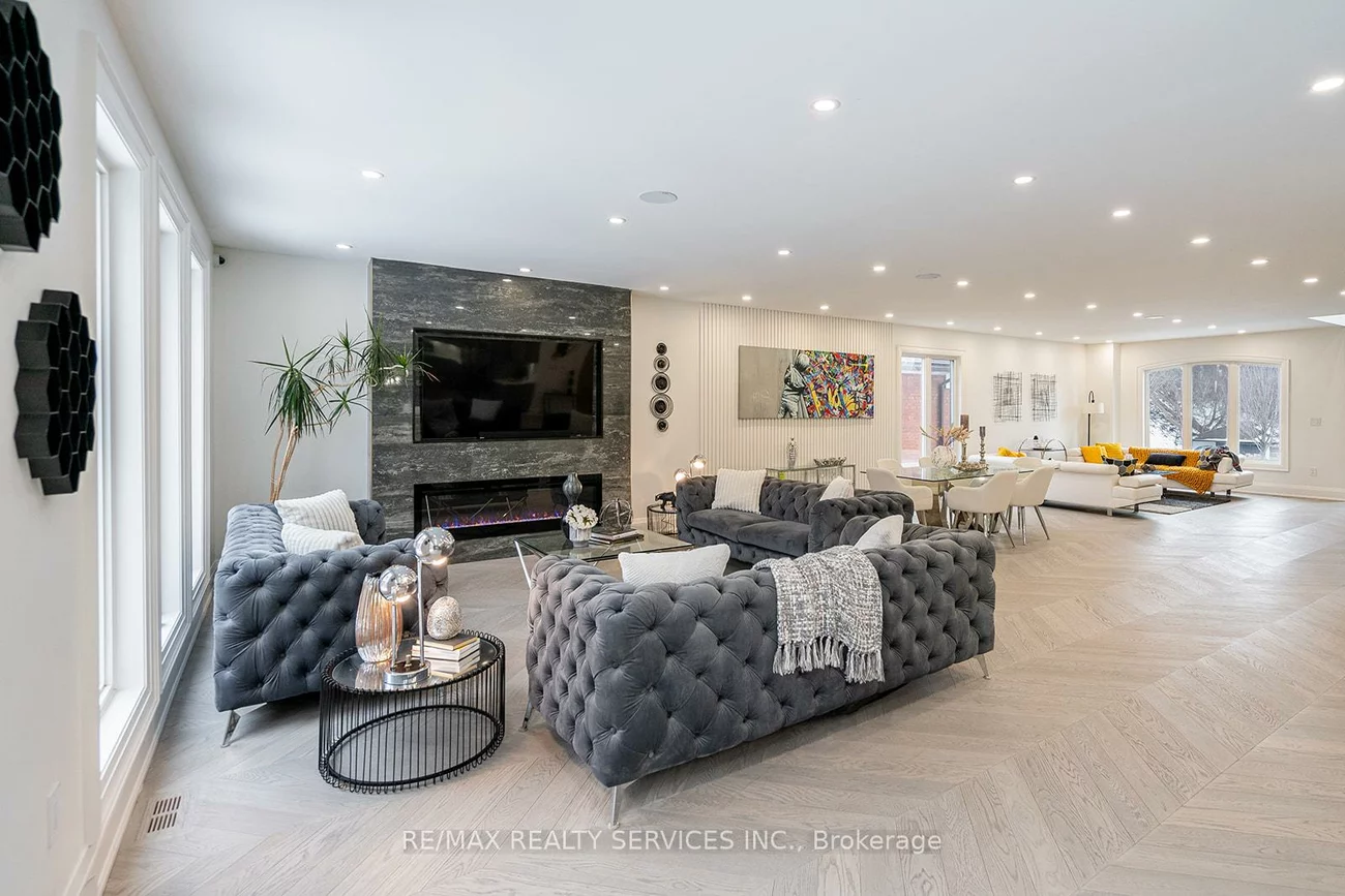 3, Bonnyview, Stonegate-Queensway, Toronto