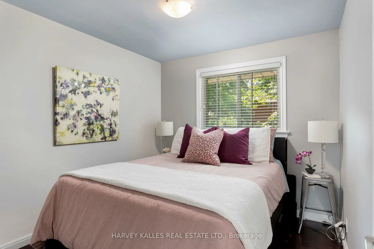 49, Learmont, Willowridge-Martingrove-Richview, Toronto