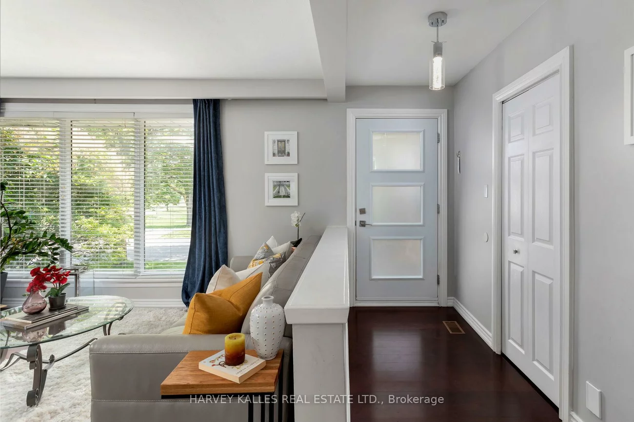 49, Learmont, Willowridge-Martingrove-Richview, Toronto