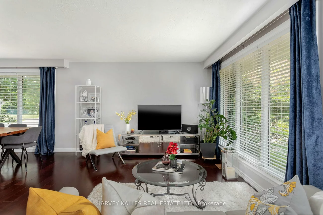49, Learmont, Willowridge-Martingrove-Richview, Toronto