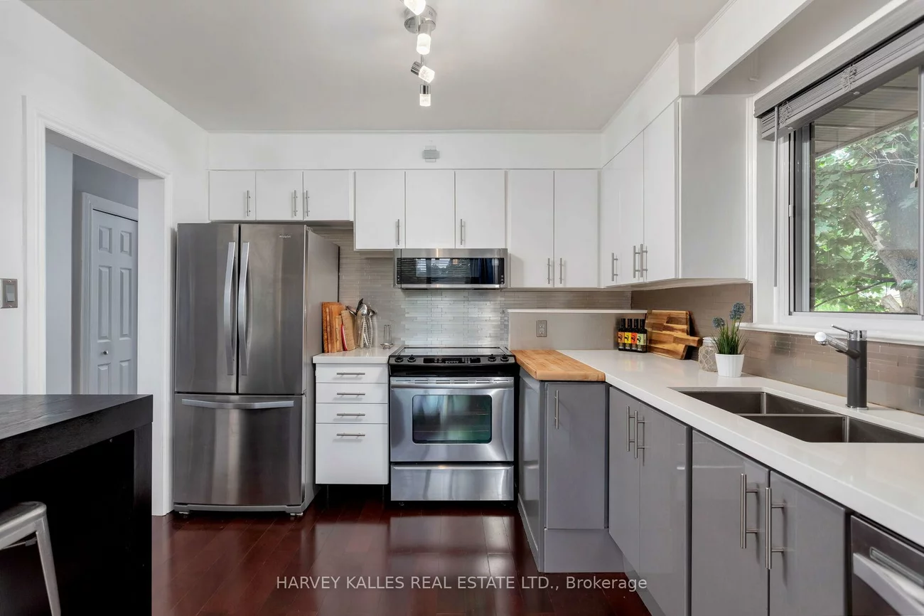 49, Learmont, Willowridge-Martingrove-Richview, Toronto