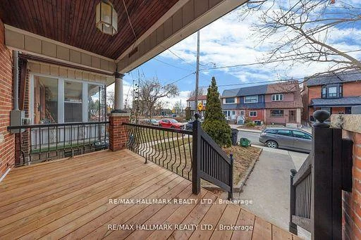 185, Laughton, Weston-Pellam Park, Toronto