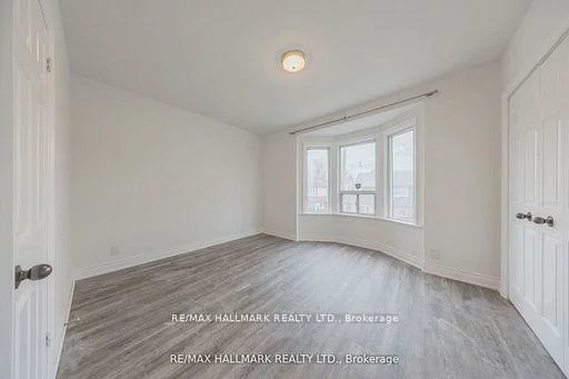 185, Laughton, Weston-Pellam Park, Toronto