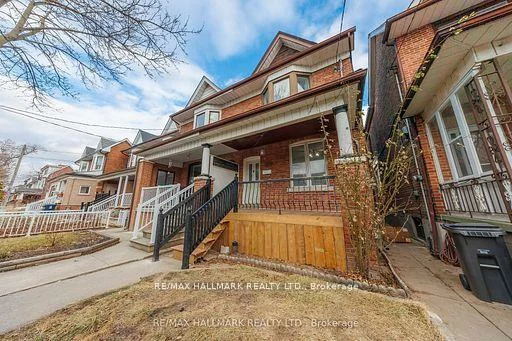 185, Laughton, Weston-Pellam Park, Toronto