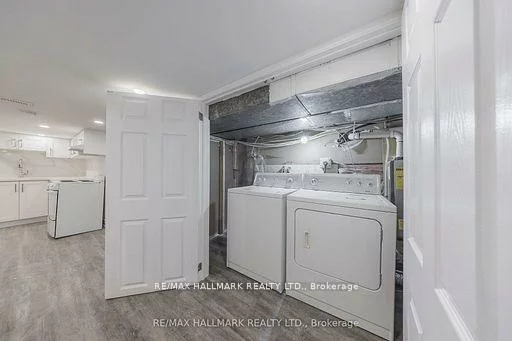 185, Laughton, Weston-Pellam Park, Toronto