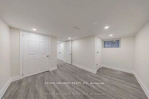 185, Laughton, Weston-Pellam Park, Toronto