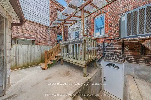 185, Laughton, Weston-Pellam Park, Toronto