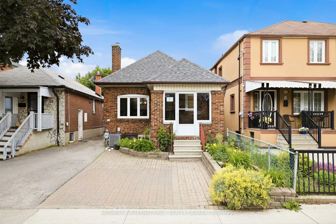 20, Bicknell, Keelesdale-Eglinton West, Toronto