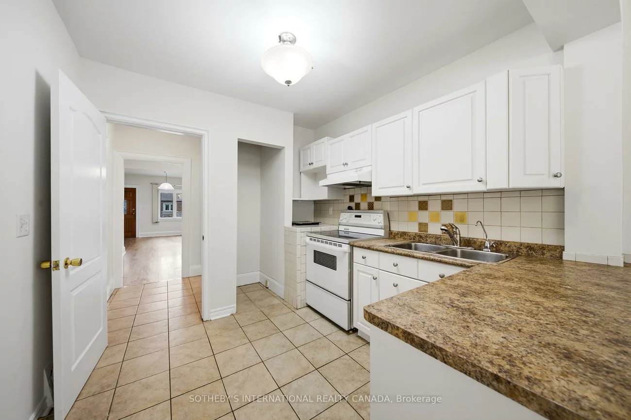 20, Bicknell, Keelesdale-Eglinton West, Toronto