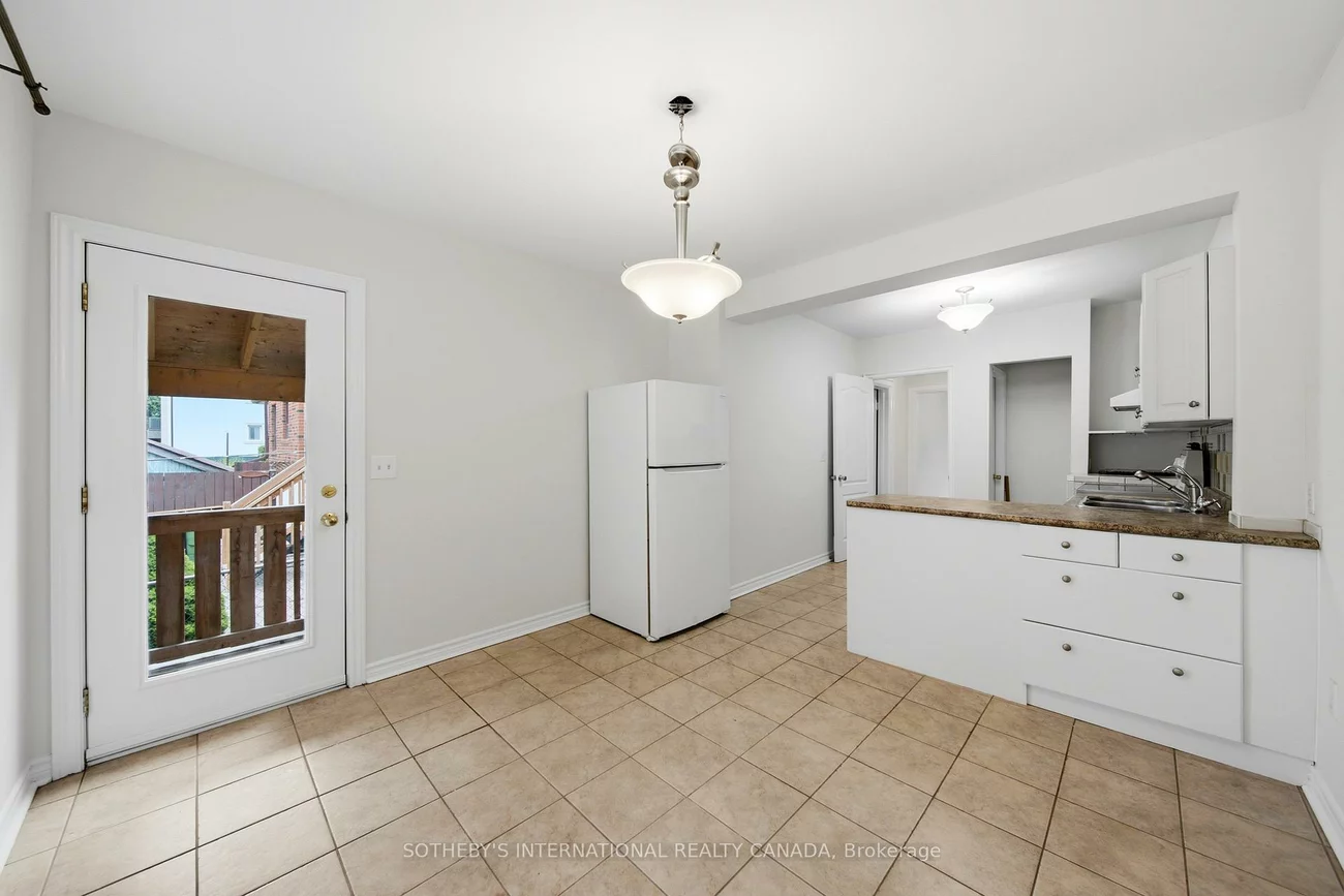 20, Bicknell, Keelesdale-Eglinton West, Toronto