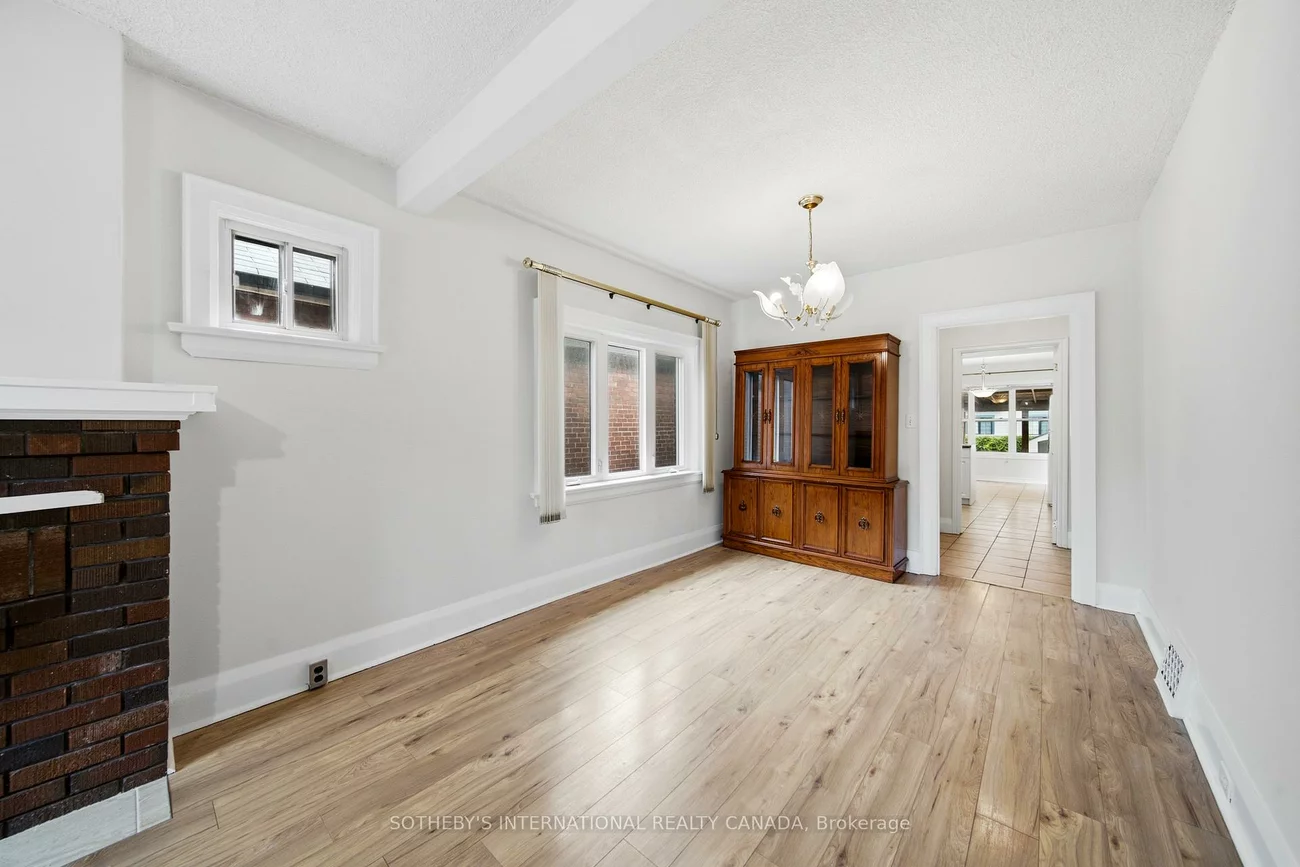 20, Bicknell, Keelesdale-Eglinton West, Toronto