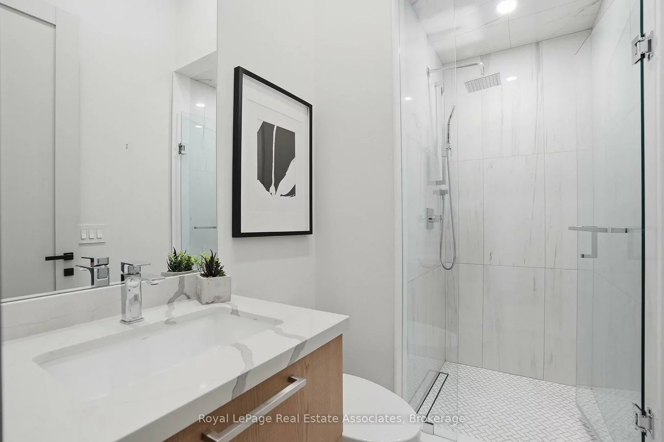 357B, Melrose, Mimico, Toronto