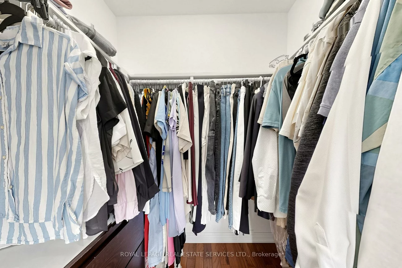 256, Earlscourt, Caledonia-Fairbank, Toronto