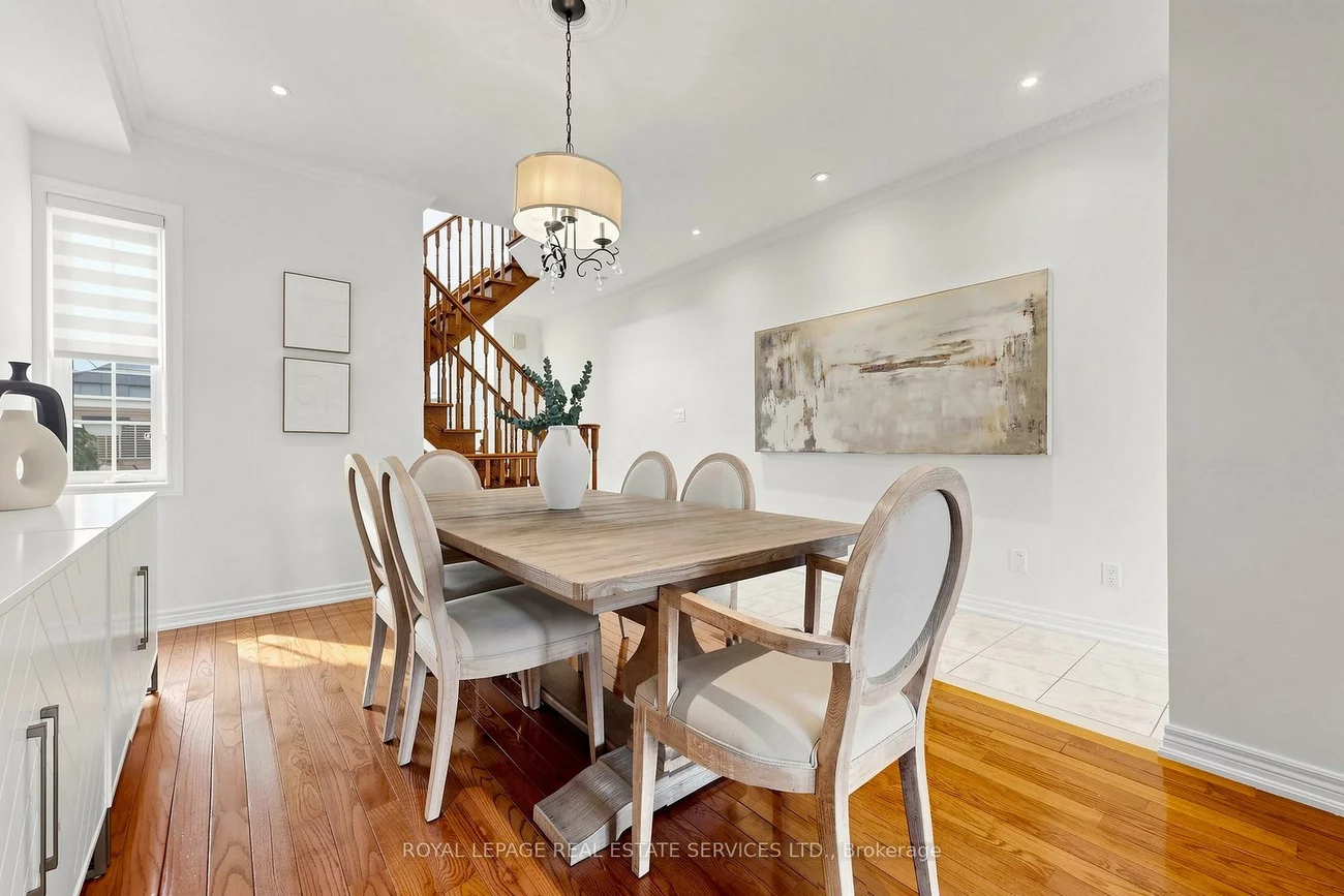 256, Earlscourt, Caledonia-Fairbank, Toronto