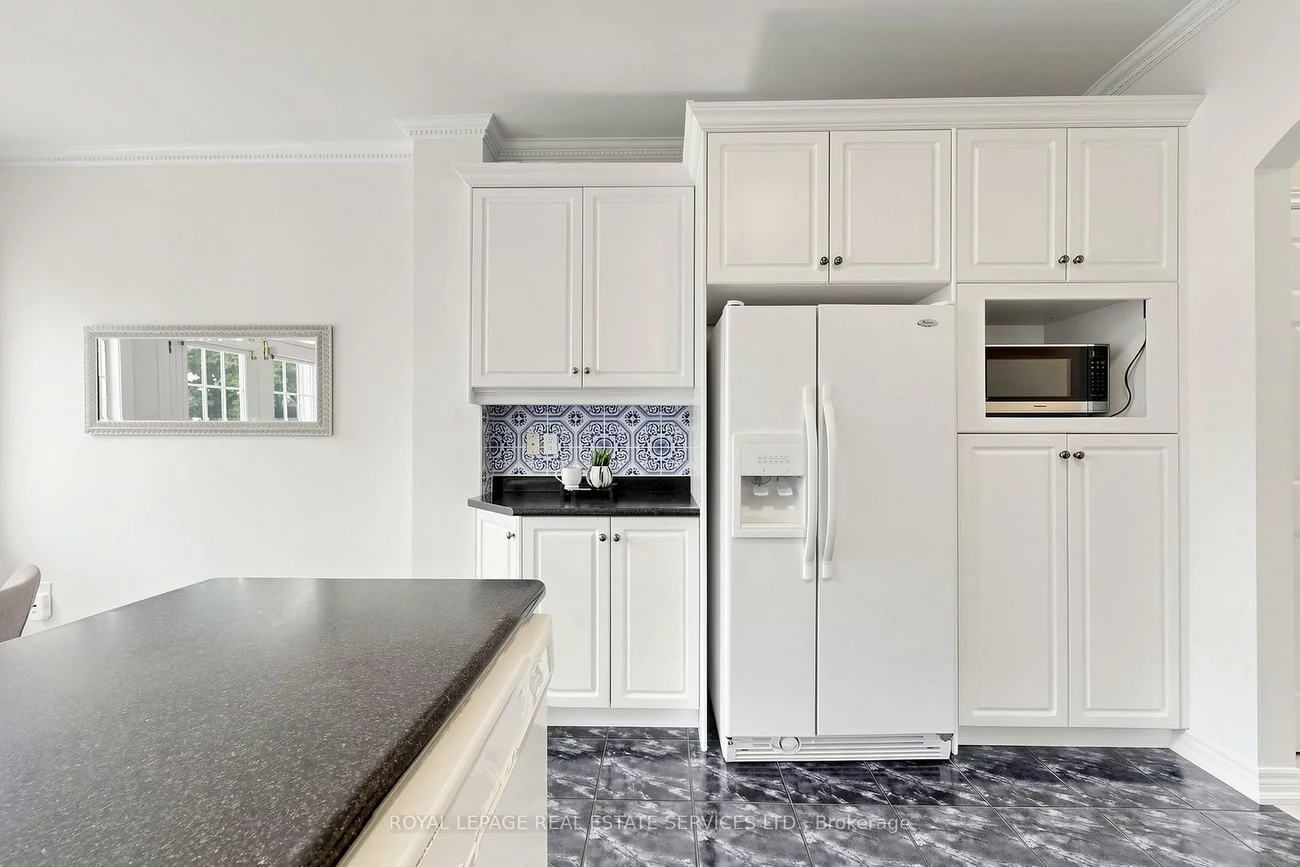 256, Earlscourt, Caledonia-Fairbank, Toronto