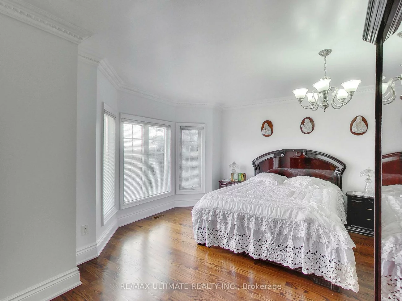 26, Dynevor, Caledonia-Fairbank, Toronto
