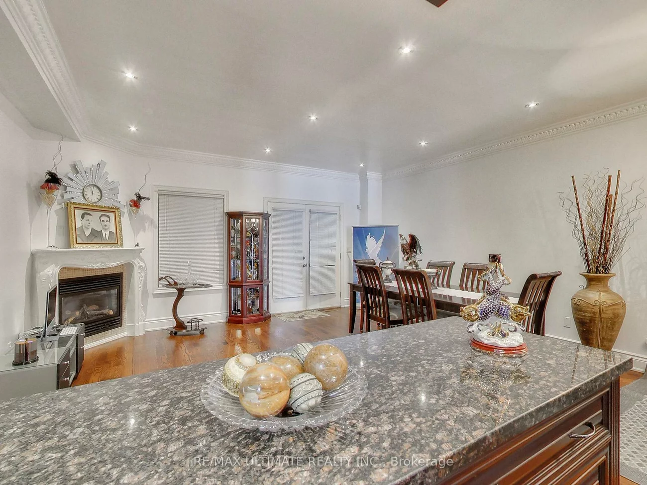 26, Dynevor, Caledonia-Fairbank, Toronto
