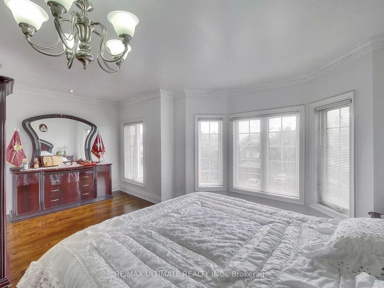 26, Dynevor, Caledonia-Fairbank, Toronto
